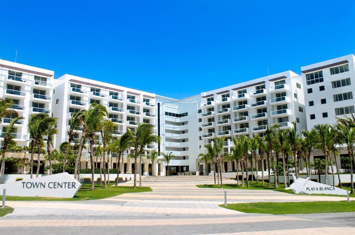 Centrally Located In Town Center * Rio Hato